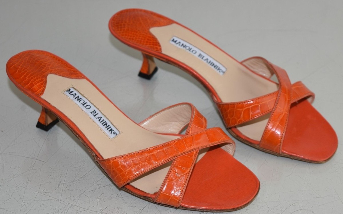 $2625 New SIGNED by Manolo Blahnik CALLAMU Orange ALLIGATOR