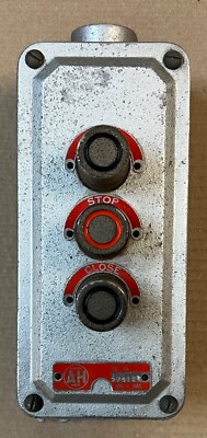 NEW Arrow Hart 27193W 600V Push Buttons Enclosure explosion proof start stop