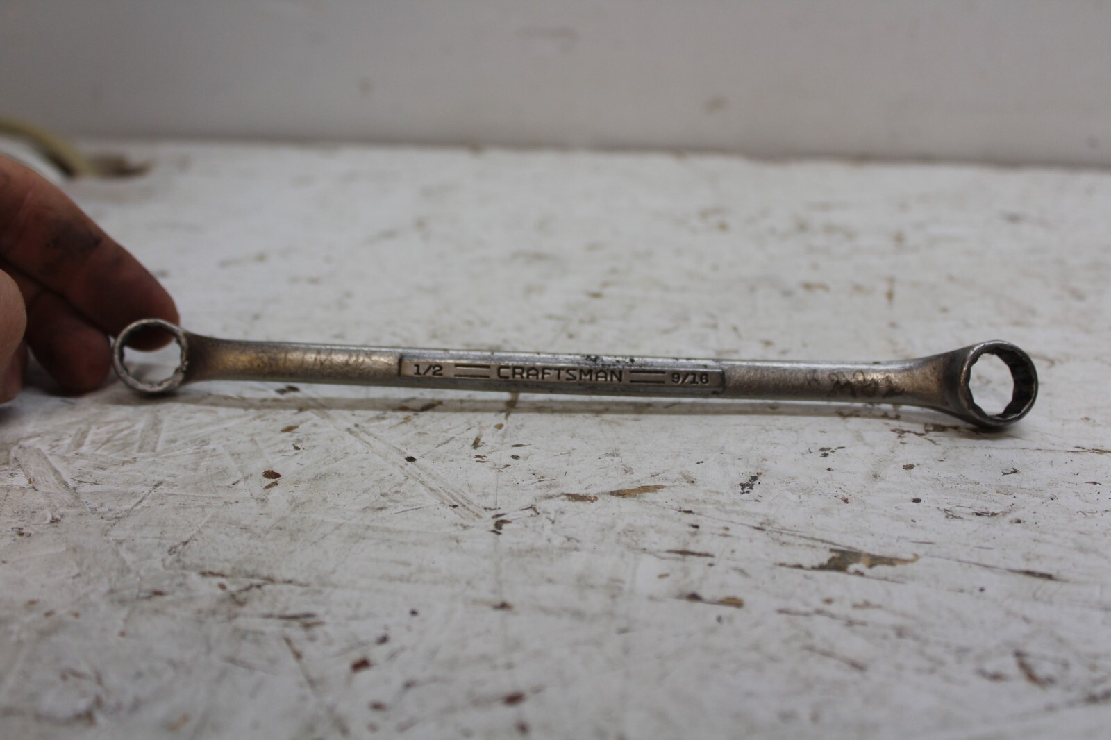 Craftsman SAE Double Boxed End 12pt Wrench 1 2 9 16 V FORGED IN USA craftsman-sae-double-boxed-end-12pt-wrench-1-2-9-16-v-forged-in-usa