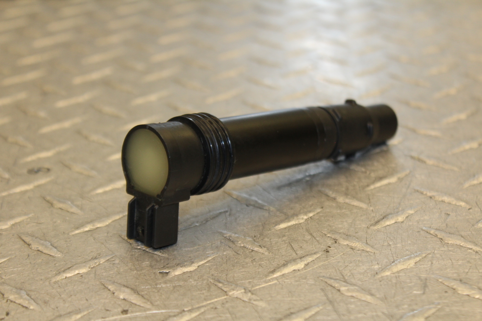 2009 KAWASAKI NINJA ZX6R ZX600R IGNITION COIL SPARK PLUG CAP eBay