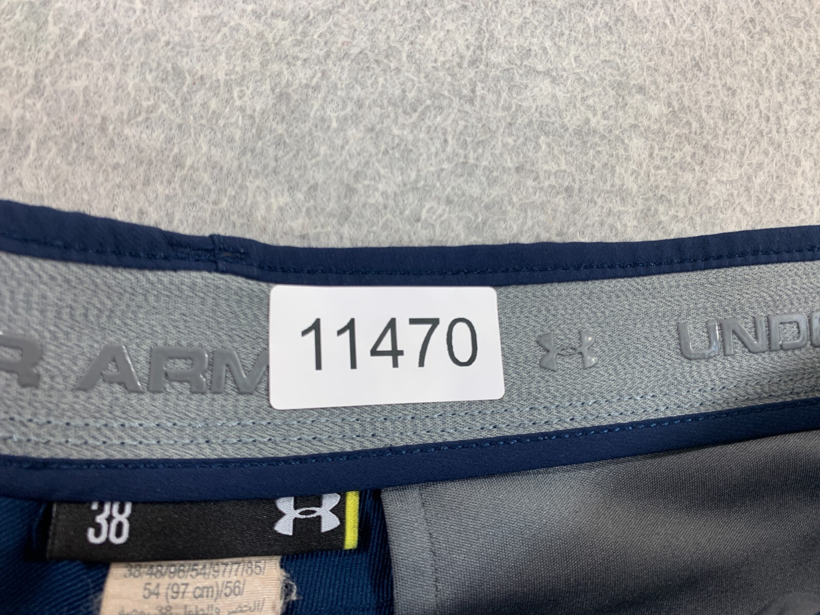 Under Armour Classic Solid Polyester Chino Shorts… - image 4