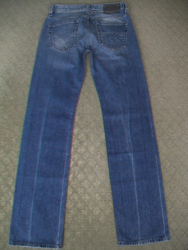 MENS DIESEL 'LARKEE' JEANS 0885V - BNWT - SIZE 28 29 30 - Picture 3 of 4