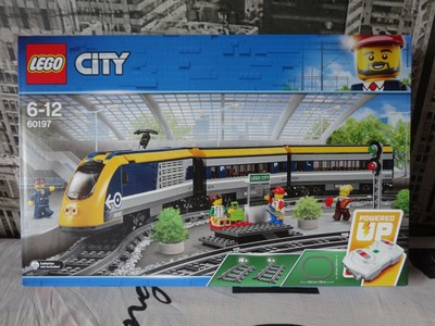 tren lego 60197