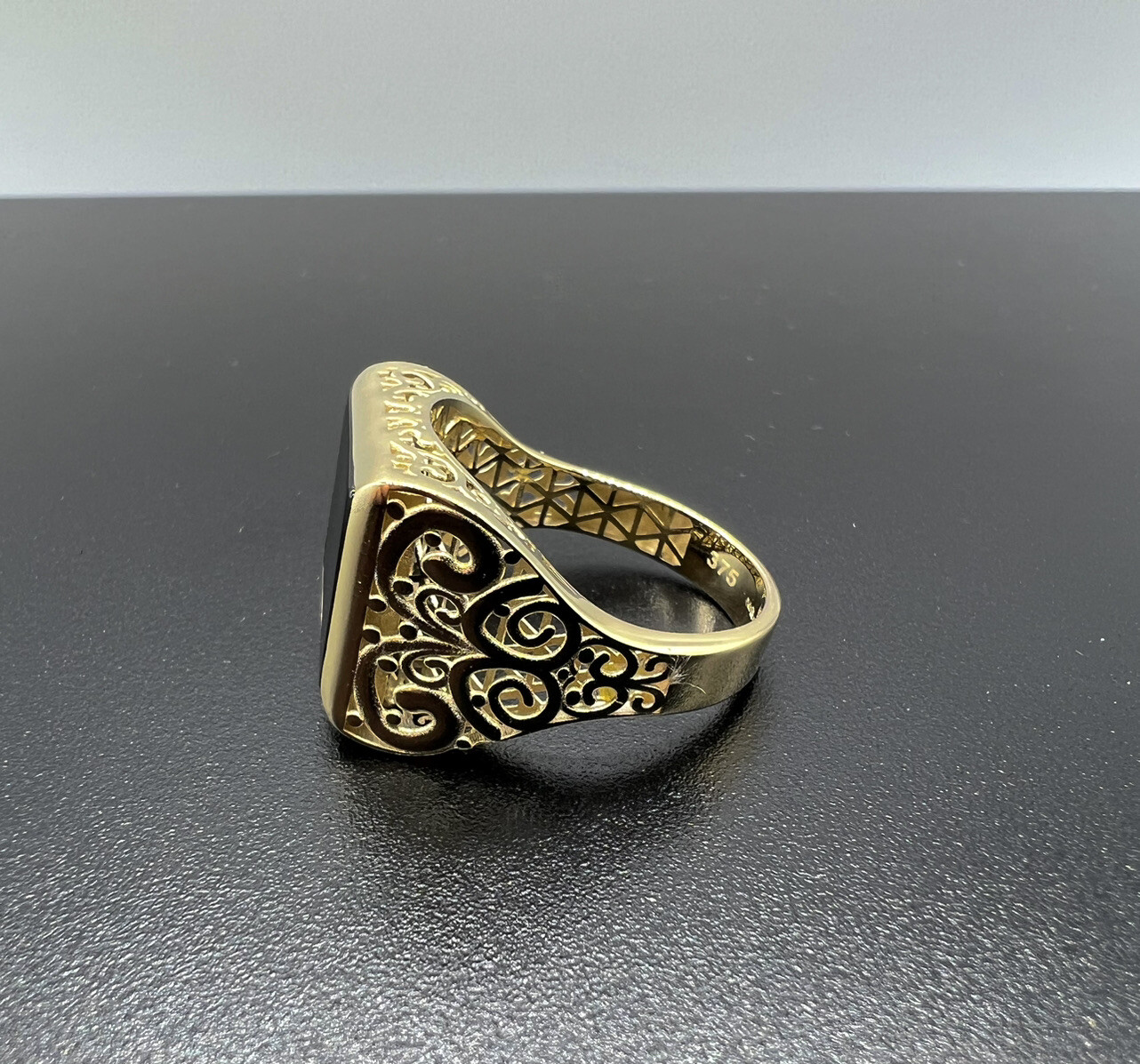 Mens 9ct Gold Ring With Real Rectangular Onyx Gemstone UK Sizes QY