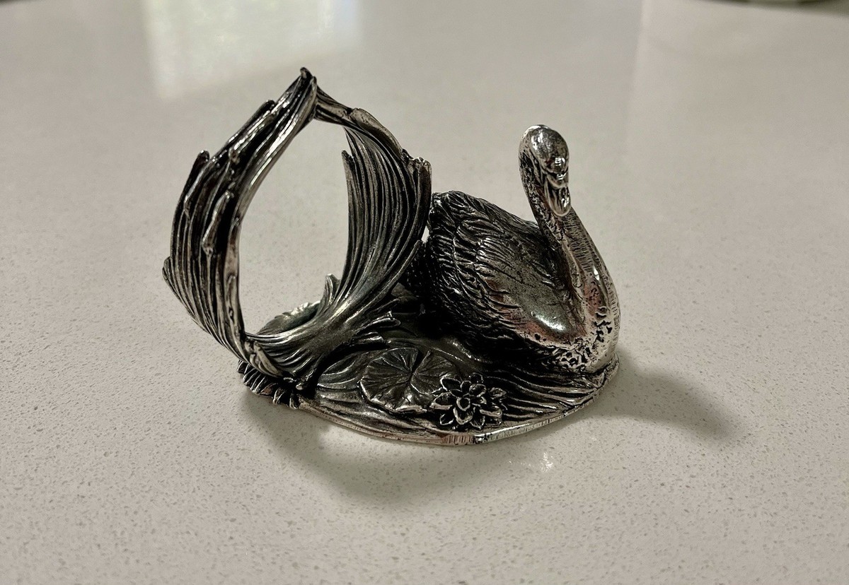 Reed & Barton 1824 Collection Silver Plate Figural Swan  display picture 1