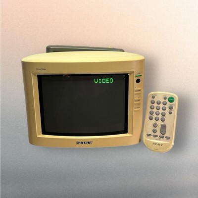 Vintage Sony Trinitron CRT-TV 8