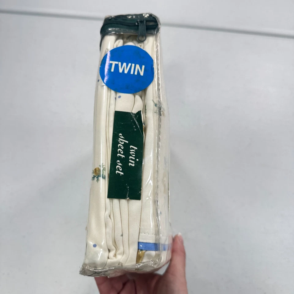 vintage waverly twin sheet set yellow hillside roses 100% cotton sateen - Image 3 of 4