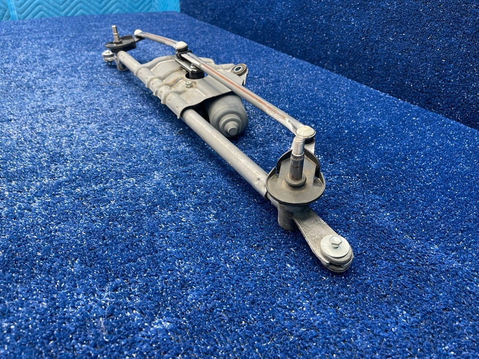 2010–2015 Chevrolet Camaro Windshield Wiper Motor Linkage OEM 20955389 - Image 3 of 4