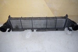 Mercedes W204 Ladeluftkuhler A2045000000  -4643-