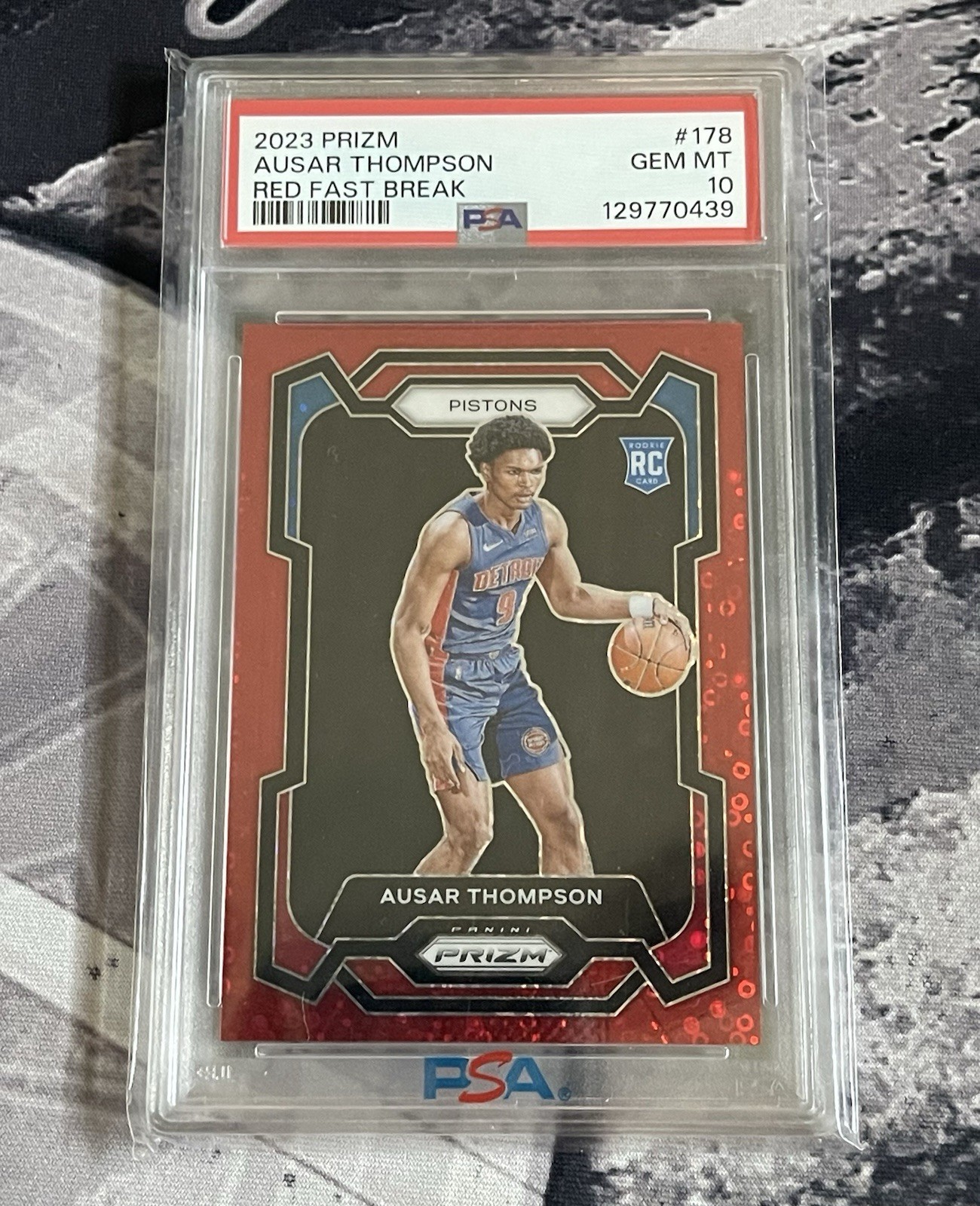 2023 PANINI PRIZM RED FAST BREAK #178 AUSAR THOMPSON 25/100 PSA 10