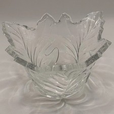 Teleflora Vintage 24% Lead Crystal Maple Leaf Bowl With Flared Rim 4½" Retro 70s