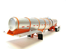 DCP FIRST GEAR 1/64 SCALE POLAR DROP CENTER TANKER, SILVER, ORANGE UNDERCARRIAGE