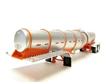 DCP FIRST GEAR 1/64 SCALE POLAR DROP CENTER TANKER, SILVER, ORANGE UNDERCARRIAGE