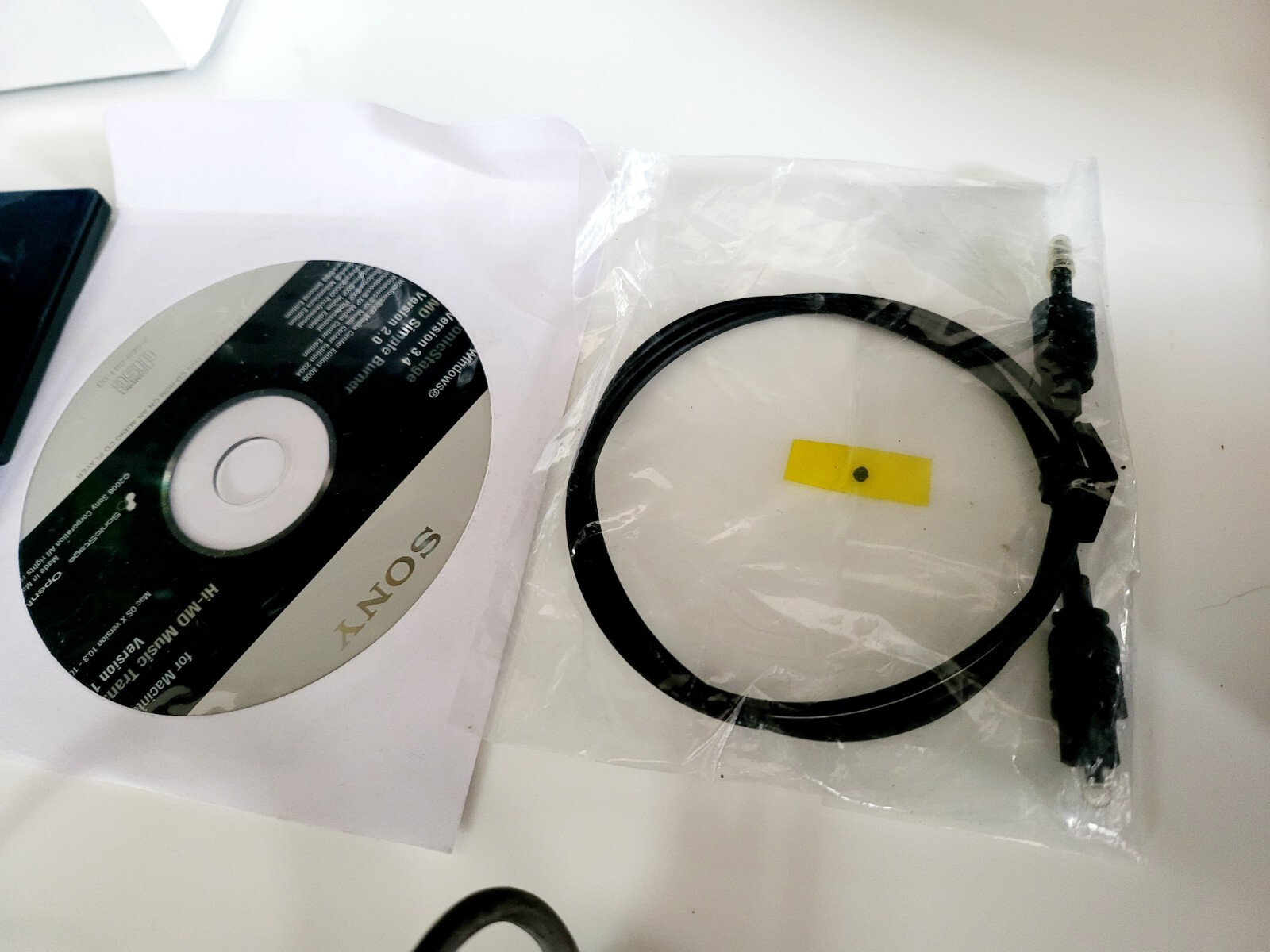 Sony MzRh1 HiMd Walkman Digital Music Player Minidisc/Mp3+1GB HiMD