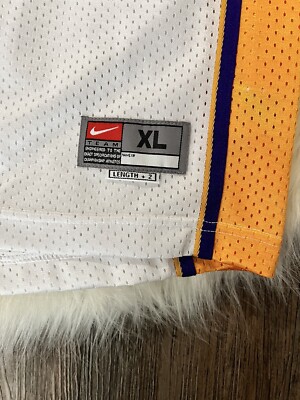 Nike Lakers Kobe Bryant ジャージ XL　ユースサイズ Nike LA Lakers Kobe Bryant 8 Jersey Youth XL White L Womens