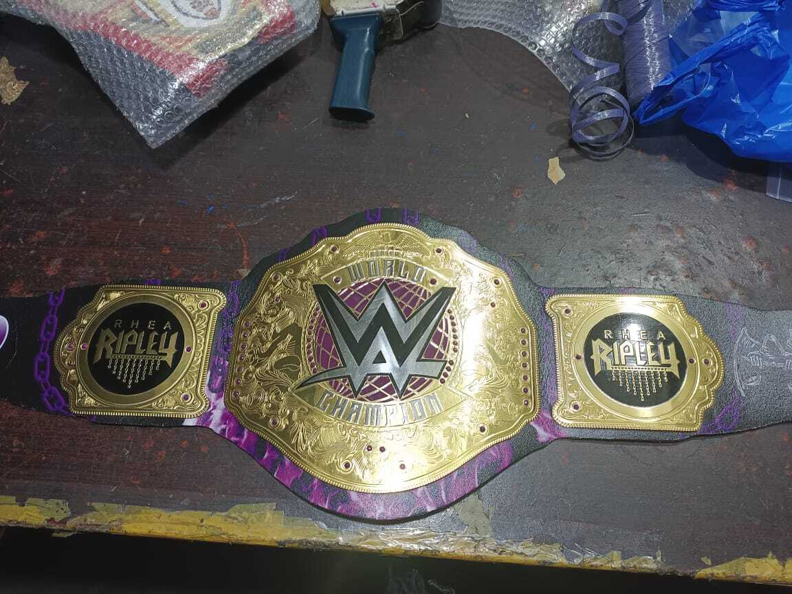 Picture 2 of 5