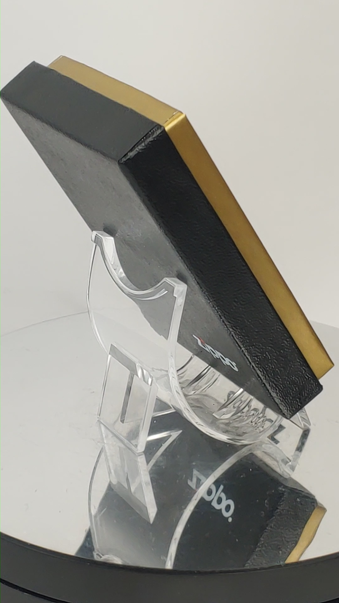 Zippo 254B MARLBORO VENETIAN DESIGN on High Polish Brass Lighter