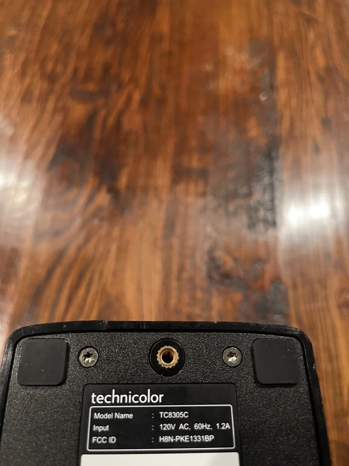 XFINITY COMCAST TECHNICOLOR TC8305C DOCSIS 3.0 IPv6 CABLE MODEM/ROUTER /PHONE R2 - Image 3 of 4