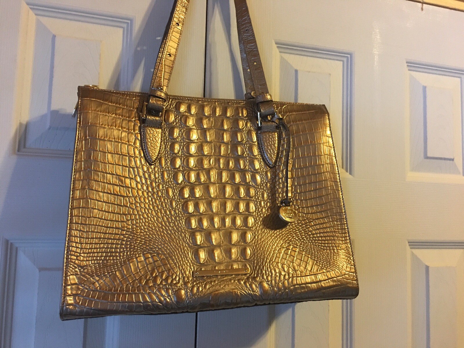 discounted brahmin purses