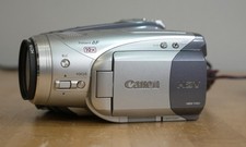Canon HV20 E Mini DV High Definition Camcorder Video Camera Clean with Extras 