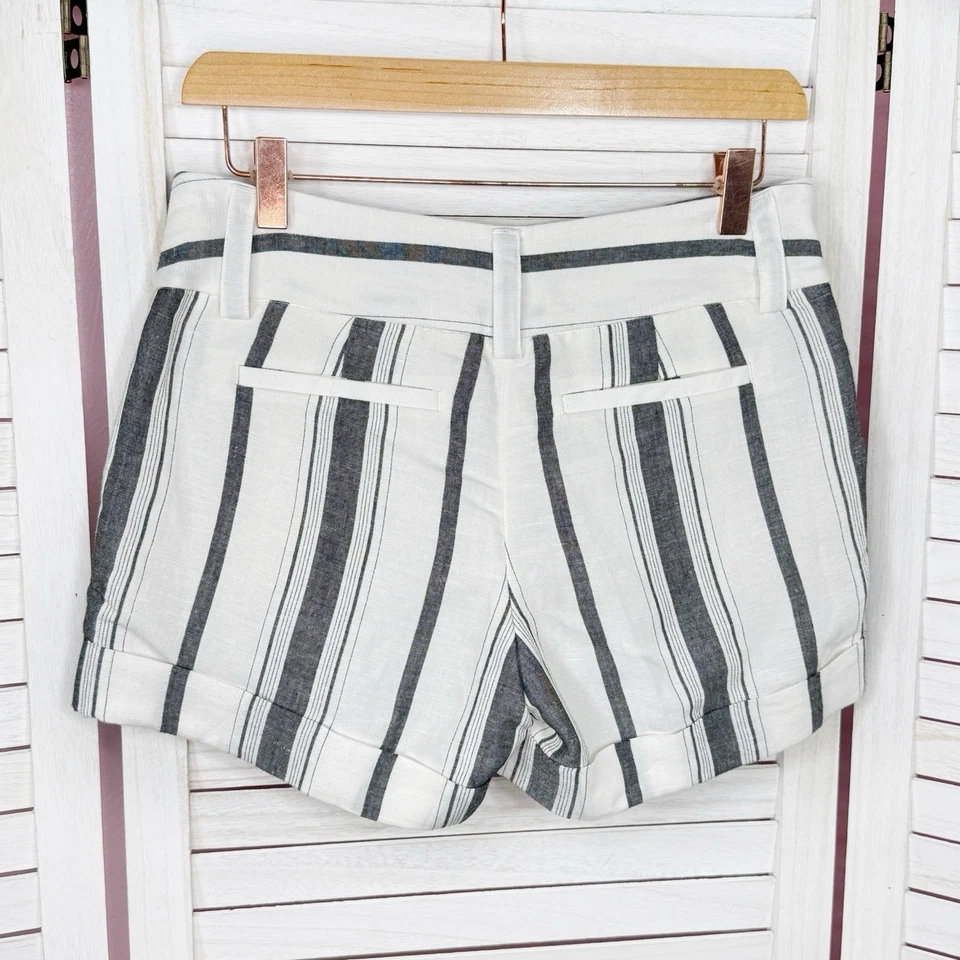 Express Midi Shorts Women Size 0 White Grey Striped Cuffed Linen Blend Dressy - Image 2 of 4