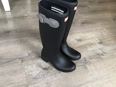 HUNTER Original Tour Packable Womens Size 7 38 Rain Boots Tall Boot Black Gray
