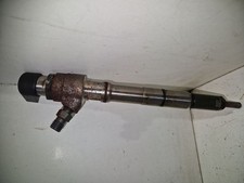 Einspritzdüse 03L130277S VW PASSAT VARIANT (365) 1.6 TDI