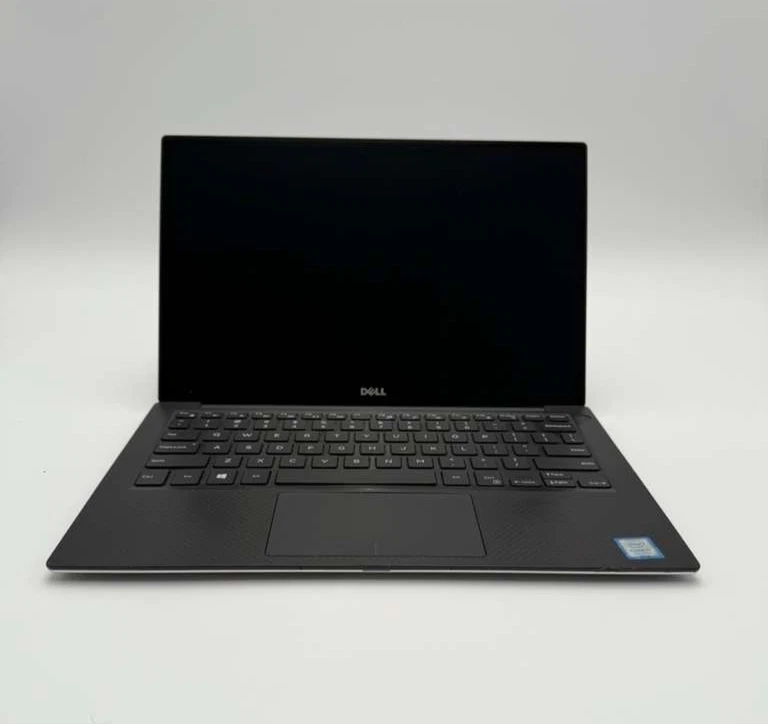 Dell XPS 13 9360 i7-7500U 16GB RAM 512GB SSD 13.3" FHD Touch Win11 Pro Laptop Foto 3 de 4