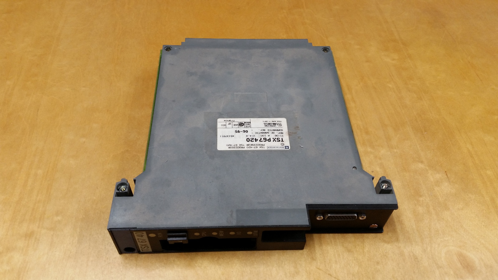 TELEMECANIQUE MODICON SCHNEIDER TSX P67 420 PLC CPU