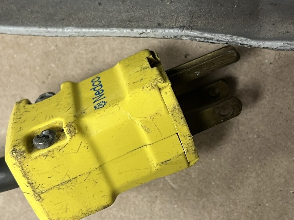 Milwaukee 6225 Heavy Duty Portable Variable Speed Band Saw eBay