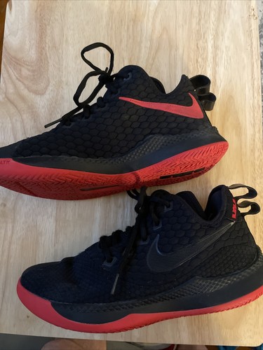 Nike LeBron Witness 3 Bred Sneakers Men 
