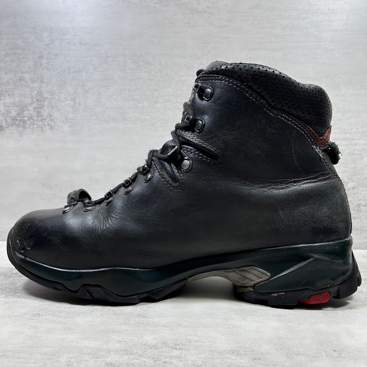 Zamberlan 996 Vioz GTX Gore-tex Waterproof Hiking Boots  display picture 3