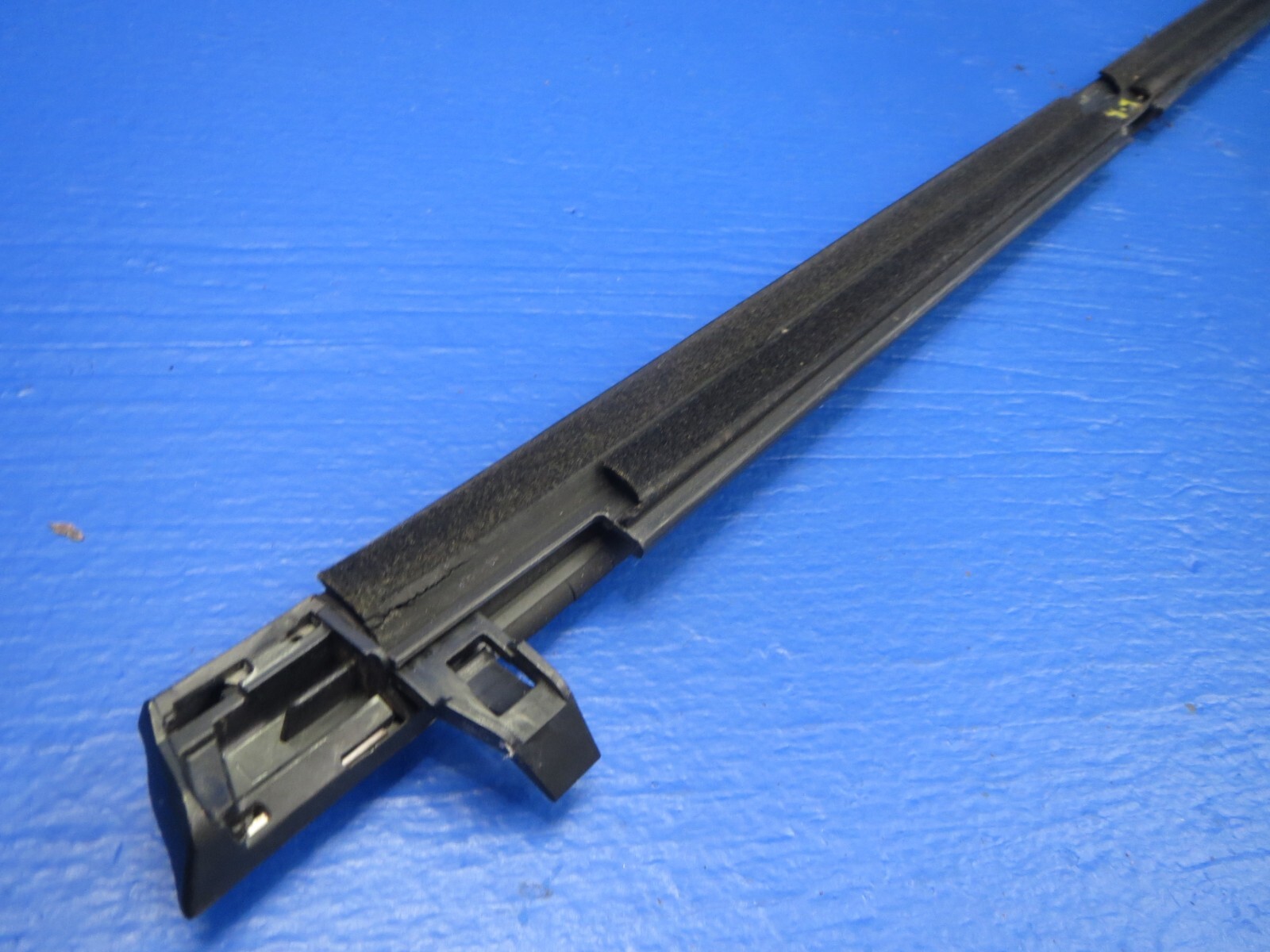 2005 HONDA ACCORD EX 4 DOOR LEFT REAR DOOR WINDOW WEATHER STRIP