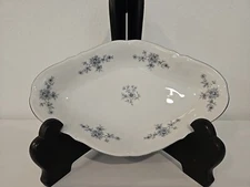 Winterling Bavaria Blue Renaissance Relish Scalloped Oval Plate Platinum Trim