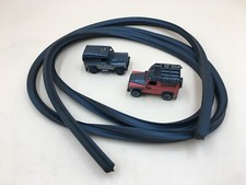 Range Rover Classic 86-94 Bottom Windscreen Filler Strip 391476