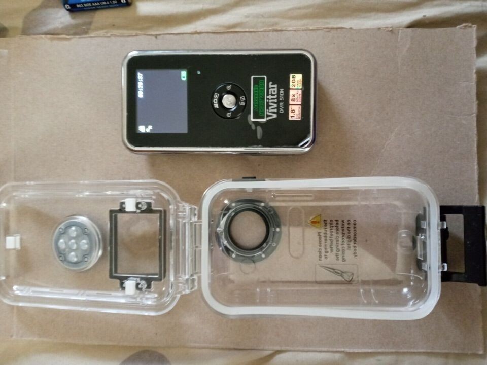GHOST HUNTING Vivitar 510N nightvision video & still picture camera-/waterproof 