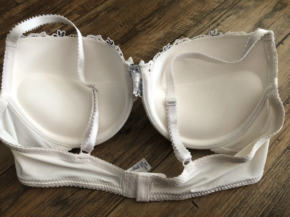 Sujetador Lencería Felina 36c Mujer Push Up Acolchado Con Aros Blanco Negro Encaje Foto 3 de 4