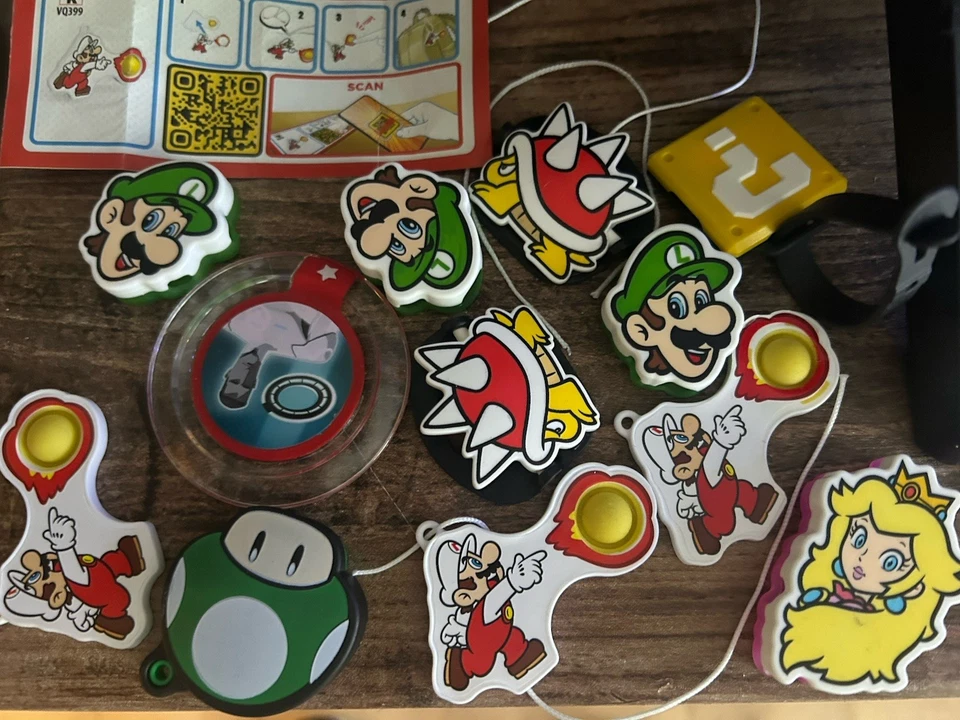Super Mario & Luigi Bundle Kids Nintendo Collectibles + Disney Infiniti Disk - Image 4 of 4