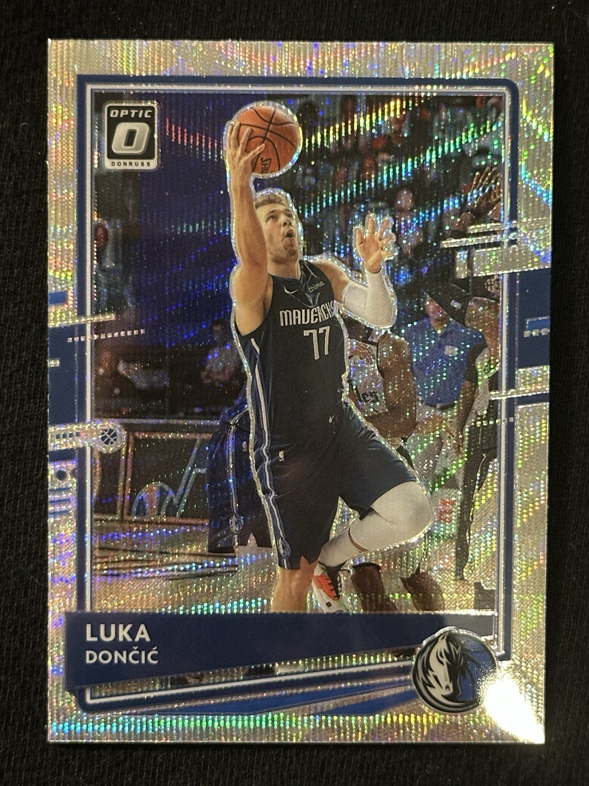 2020-2021 Panini Donruss Optic Luka Doncic #86 Silver Wave Fanatics Exclusive
