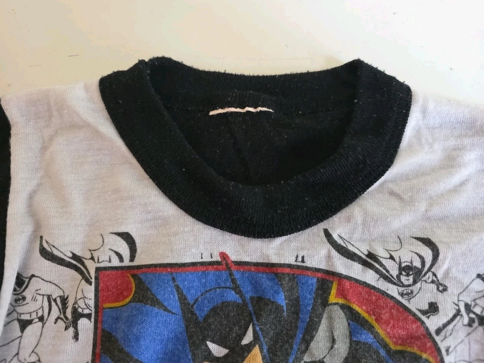 VTG 1993 BATMAN Youth Size Pajama Top Retro 90s Two Face DC Comics - Image 3 of 3