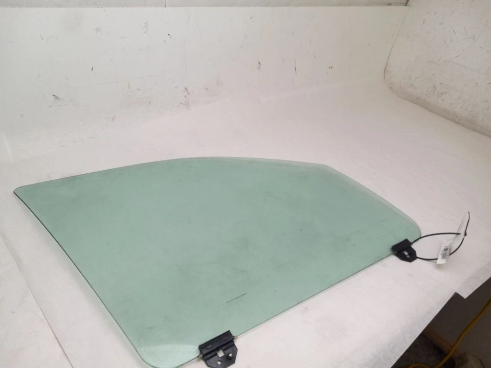 Cristal de puerta del pasajero delantero para Ford Explorer 2006-2010 Foto 3 de 4