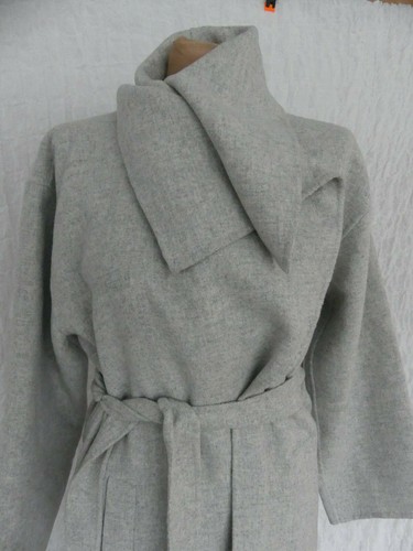 ZARA WOMAN WASSERFALL MANTEL HAND MADE GREY WRAPAROUND WATERFALL COAT - 第 3/5 張圖片