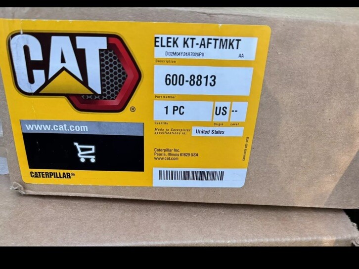 Caterpillar 600-8813: CDL J1939 CONVERTER KIT New In Box ECM