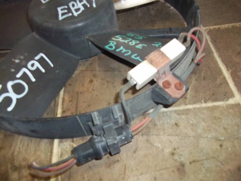 VENTILADOR MOTOR RADIADOR BMW 524 533 633 535 m5 2000 m3 528 735 2800 2500 L6 *SEENOTES Foto 3 de 4