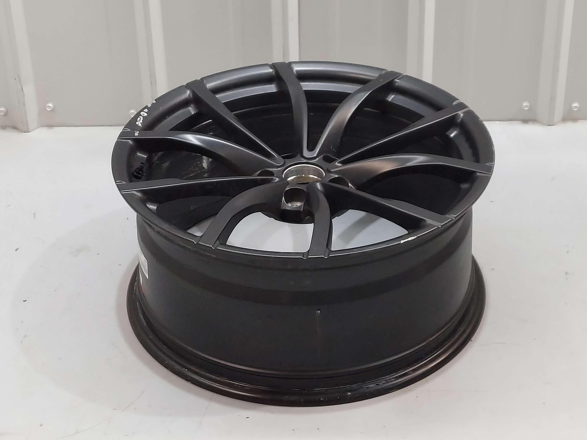 2023 Mclaren Artura Wheel 19X8.5 TPMS 10 Spoke 16BA640CP 3K 2023 Mclaren Artura Wheel 19X8.5 TPMS 10 Spoke 16BA640CP 3K