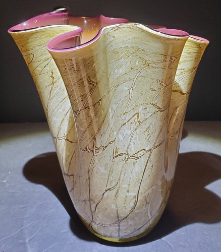 Taschentuch Vase Jozefina Krosno Kunstglas braun 9" marmoriert Pflaume lila Oberfläche - Bild 4 von 8