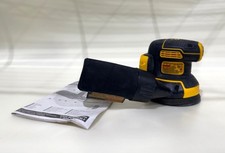 Dewalt DCW210 Orbital Sander Used Lightly wit...