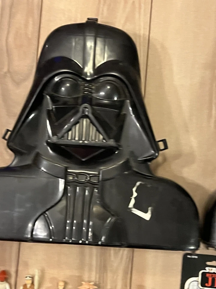 Lot Of 13 Vintage Kenner Star Wars Action Figures 2 Darth Vader Carrying Case - Image 3 of 4