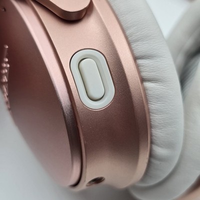 Bose QuietComfort 35 II Wireless Noise Canceling Limited Edition