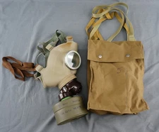 1975 Czech Czechoslovakian Army CM-3 Gas Mask, Filter and CSLA M52 Canvas Bag